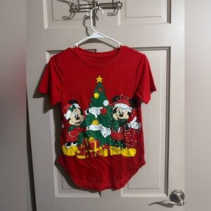 Disney Mickey & Minnie Mouse Decorate Christmas Tree Short Sleeve T-shirt Size S